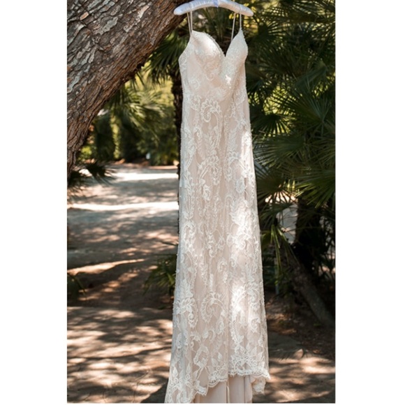 NWT Chic Nostalgia Bailey Ivory Blush Mermaid Wedding Dress Size 6 - Picture 2 of 16